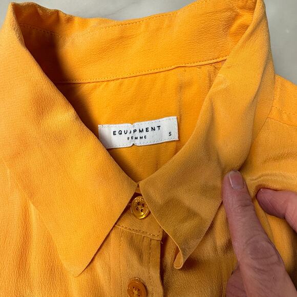 🌼 Equipment Femme Marigold Silk Blouse – Size S – Long Sleeve, Button-Down - Picture 2 of 5